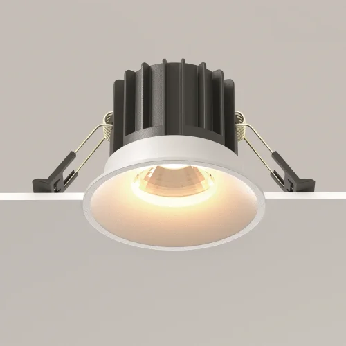 Светильник точечный LED Round DL058-12W3K-W Maytoni белый на 1 лампу, основание белое в стиле современный фото 14
