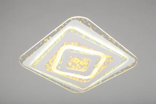 Люстра потолочная LED Vittuone OML-08737-182 Omnilux белая на 1 лампа, основание белое в стиле хай-тек квадраты
