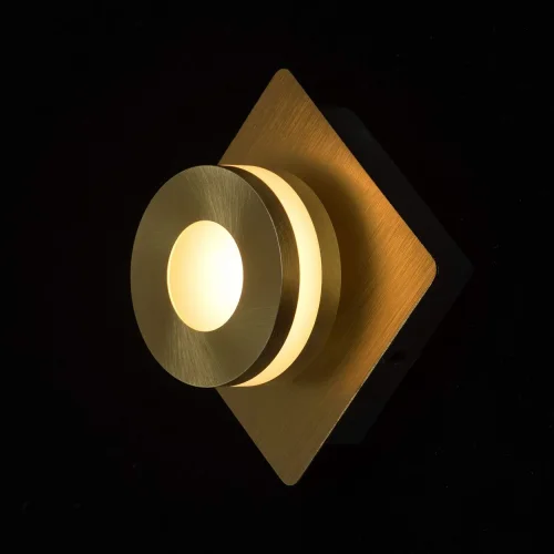 Бра LED Пунктум 549020201 DeMarkt золотой матовый золото на 1 лампу, основание матовое золото в стиле хай-тек фото 3