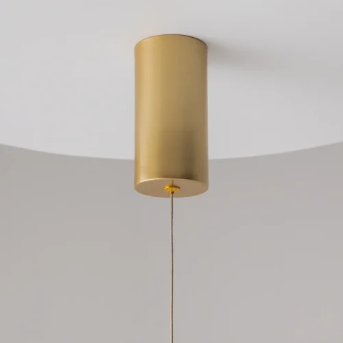 Светильник подвесной LED Ray P022PL-L10MG3K Maytoni белый на 1 лампу, основание золотое в стиле современный трубочки фото 2 Светильник подвесной LED Ray P022PL-L10MG3K Maytoni белый на 1 лампу, основание золотое в стиле современный трубочки фото 2