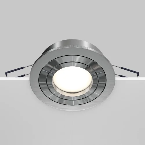 Светильник точечный Atom DL023-2-01S Maytoni серебряный 1 лампа, основание серебряное в стиле модерн  фото 3