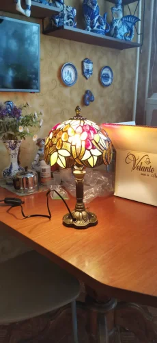 Настольная лампа Тиффани 881-804-01 Velante разноцветная 1 лампа, основание бронзовое коричневое металл в стиле тиффани виноград цветы фото 6