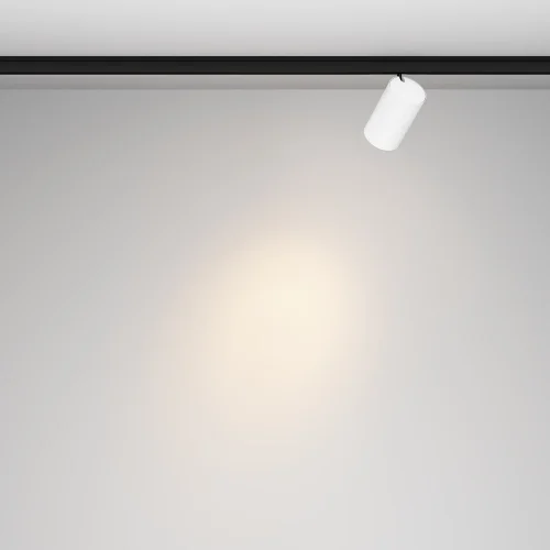 Трековый светильник Focus Led 3000К 9Вт 36° Magnetic track system Levity TR187-1-9W3K-M-BW Maytoni белый для шинопроводов серии Magnetic track system Levity белый чёрный фото 7