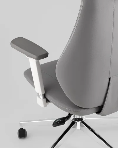 Кресло руководителя TopChairs Trophey, серый УТ000040585 Stool Group, серый/экокожа, ножки/пластик/хром, размеры - 1200*1280***650*570 фото 6