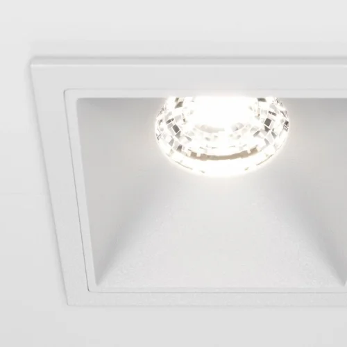 Светильник точечный Alfa LED DL043-01-10W4K-SQ-W Maytoni белый на 1 лампу, основание белое в стиле современный фото 4