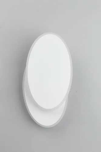 Бра LED Comerio OML-01901-14 Omnilux белый на 1 лампу, основание белое в стиле современный хай-тек кольца фото 4