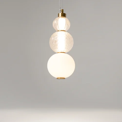 Светильник подвесной LED Collar P069PL-L16G3K Maytoni белый прозрачный на 1 лампу, основание золотое в стиле шар фото 11 Светильник подвесной LED Collar P069PL-L16G3K Maytoni белый прозрачный на 1 лампу, основание золотое в стиле шар фото 11
