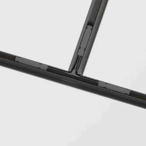 Коннектор питания Т-образный Magnetic track system Gravity TRA004CWT-22B Maytoni чёрный в стиле современный хай-тек для светильников серии Magnetic track system Gravity подвесной встраиваемый накладной gravity магнитная магнитный фото 2