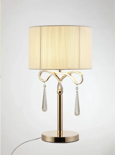 Настольная лампа Chilly V10545-1T Moderli золотая бежевая 1 лампа, основание золотое металл в стиле классический современный 