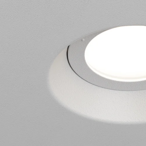 Светильник точечный Intro 2.0 DL137-GU10-W Maytoni белый на 1 лампу, основание белое в стиле современный круглый фото 2