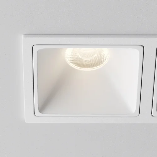 Светильник точечный LED Alfa LED DL043-02-10W4K-SQ-W-1 Maytoni белый на 1 лампу, основание белое в стиле современный хай-тек прямоугольный фото 6