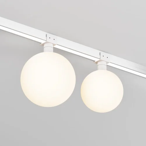 Трековый светильник LED уличный Luna O-TR01-2-S-9WW3K Maytoni белый для шинопроводов серии Luna белый фото 4 Трековый светильник LED уличный Luna O-TR01-2-S-9WW3K Maytoni белый для шинопроводов серии Luna белый фото 4