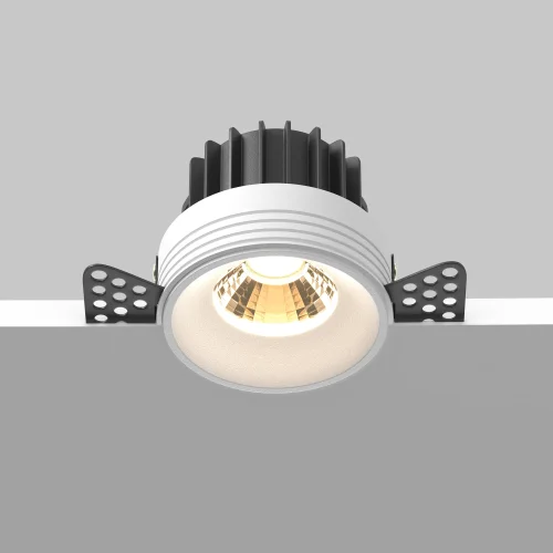 Светильник точечный LED Round DL058-12W2.7K-TRS-W Maytoni белый на 1 лампу, основание белое в стиле современный хай-тек круглый для затирки фото 4