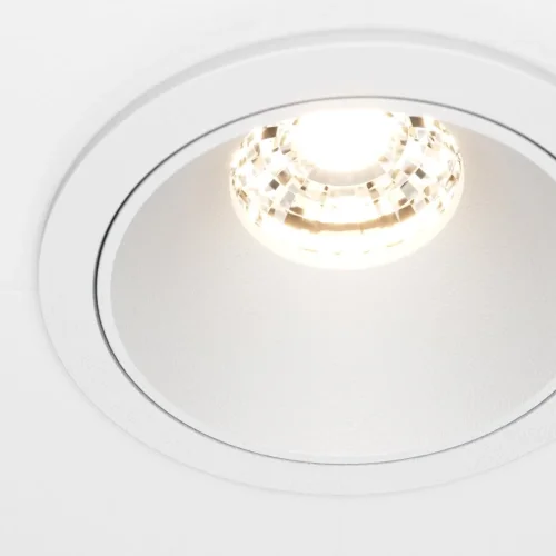 Светильник точечный Alfa LED DL043-01-10W3K-RD-W Maytoni белый 1 лампа, основание белое в стиле современный  фото 4
