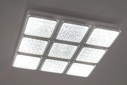 Светильник потолочный LED с пультом 10204/9LED Escada прозрачный 1 лампа, основание белое в стиле современный с пультом квадраты фото 3