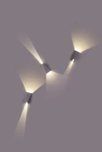 Бра LED CLT 225W WH Crystal Lux белый на 2 лампы, основание белое в стиле современный фото 2