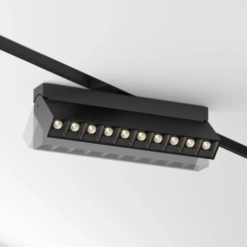Трековый светильник LED Magnetic track system Gravity TR077-2-20W3K-B Maytoni чёрный для шинопроводов серии Magnetic track system Gravity чёрный фото 4
