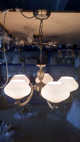 Люстра подвесная Фелиция 114010505 MW-Light белая на 5 ламп, основание латунь в стиле современный  фото 2