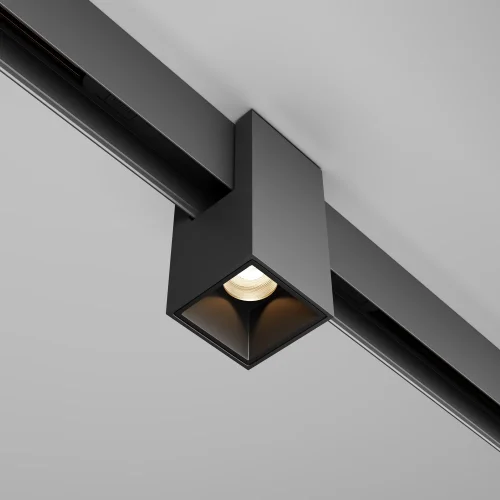 Трековый светильник LED Magnetic track system Exility TR121-2-7W3K-B Maytoni чёрный для шинопроводов серии Magnetic track system Exility чёрный фото 3
