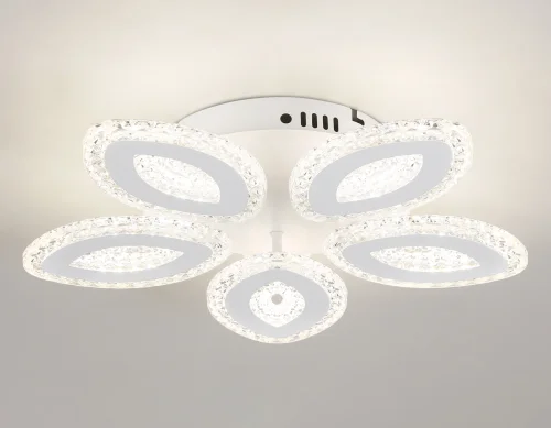 Люстра потолочная LED с пультом FA4015 Ambrella light белая на 1 лампа, основание белое в стиле современный хай-тек с пультом фото 5
