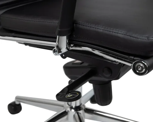 Офисное кресло для руководителей 103F-LMR ARNOLD, цвет чёрный Dobrin, чёрный/экокожа, ножки/металл/хром, размеры - 1130*1180***670*670 фото 9