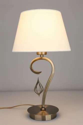 Настольная лампа Barrabisa OML-62104-01 Omnilux белая 1 лампа, основание бронзовое металл в стиле классический  фото 5