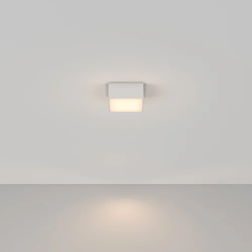 Светильник накладной LED Zon C032CL-12W3K-SQ-W Maytoni белый на 1 лампу, основание белое в стиле современный фото 4