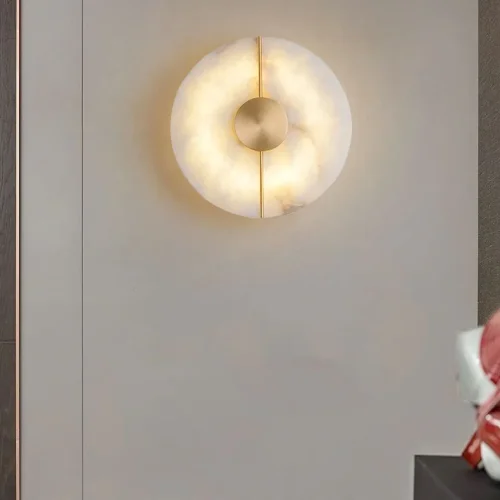 Настенный светильник PHEBE D 211993-26 ImperiumLoft белый на 1 лампу, основание латунь в стиле современный фото 3 Настенный светильник PHEBE D 211993-26 ImperiumLoft белый на 1 лампу, основание латунь в стиле современный фото 3