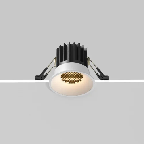 Светильник точечный LED Round DL058-7W2.7K-W Maytoni белый на 1 лампу, основание белое в стиле современный хай-тек круглый фото 9