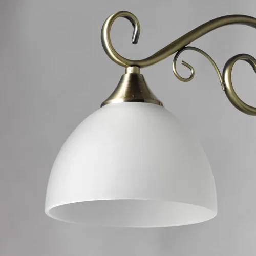 Люстра подвесная Олимп 318014603 DeMarkt белая на 3 лампы, основание античное бронза в стиле классический  фото 3