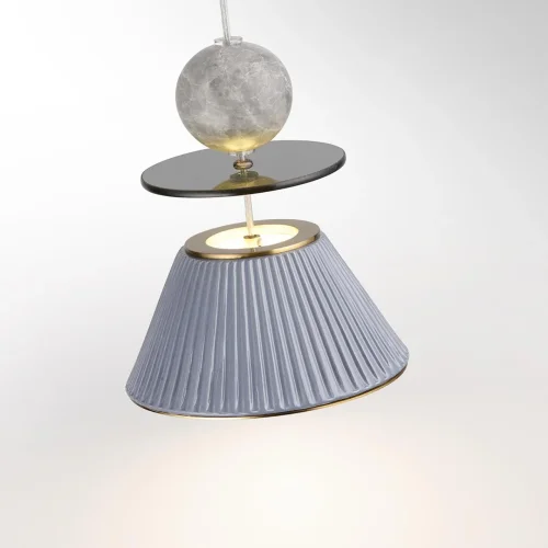 Светильник подвесной ЛЕД Джаз (Jazz) 5475/10LG Odeon Light голубой на 1 лампу, основание латунь в стиле классический современный фото 5 Светильник подвесной ЛЕД Джаз (Jazz) 5475/10LG Odeon Light голубой на 1 лампу, основание латунь в стиле классический современный фото 5