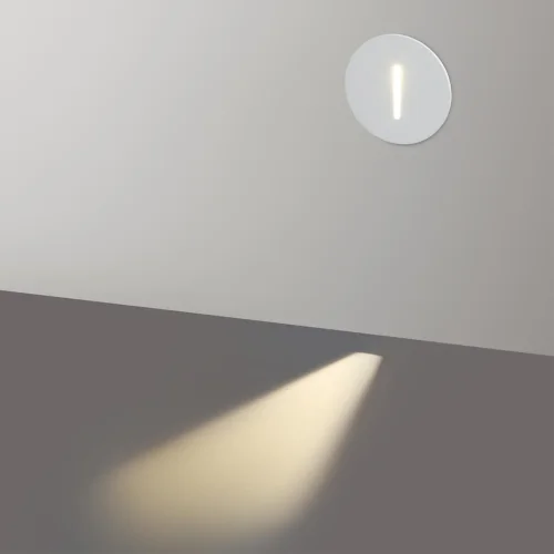 Светильник точечный LED Escala 7052/3WL Odeon Light белый на 1 лампу, основание белое в стиле минимализм хай-тек подсветка для лестниц и ступеней фото 5