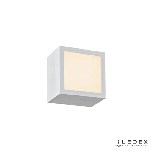 Бра LED Creator X068104 WH-3000K iLedex белый на 1 лампа, основание белое в стиле хай-тек современный квадраты фото 3