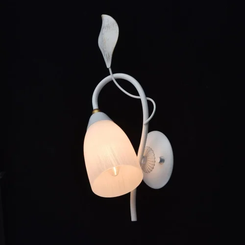 Бра Верона 334023301 MW-Light белый на 1 лампа, основание белое в стиле флористика  фото 2