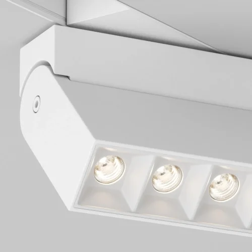 Трековый светильник LED Magnetic track system Gravity TR077-2-10W3K-W Maytoni белый для шинопроводов серии Magnetic track system Gravity белый