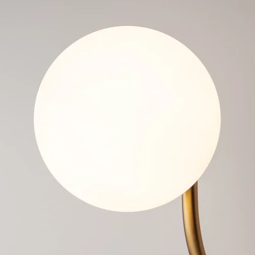 Бра Rendez-vous MOD109WL-01BS Maytoni белый на 1 лампу, основание латунь в стиле современный фото 11