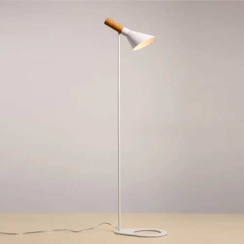 Торшер AJ Floor by Arne Jacobsen for Louis Poulsen 101782-26 ImperiumLoft чёрный на 1 лампу, основание чёрное в стиле современный фото 4