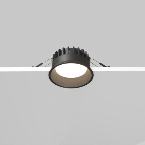 Светильник точечный LED Okno DL055-8W3-4-6K-B Maytoni чёрный на 1 лампу, основание чёрное в стиле хай-тек современный фото 4