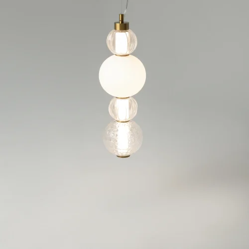 Светильник подвесной LED Collar P069PL-L17G3K Maytoni белый на 1 лампу, основание золотое в стиле современный фото 11 Светильник подвесной LED Collar P069PL-L17G3K Maytoni белый на 1 лампу, основание золотое в стиле современный фото 11