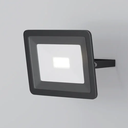 Прожектор LED Flood FL001-L10B4K Maytoni уличный IP чёрный 1 лампа, плафон прозрачный в стиле современный хай-тек LED
