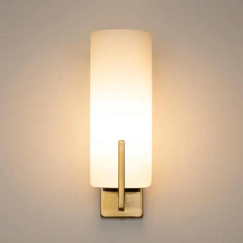 Бра Fortano MOD089WL-01BS Maytoni белый на 1 лампу, основание латунь в стиле современный фото 7