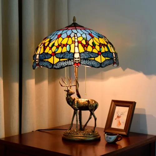 Настольная лампа Тиффани Dragonfly OFT917 Tiffany Lighting голубая разноцветная жёлтая 2 лампы, основание бронзовое металл в стиле тиффани стрекоза фото 2