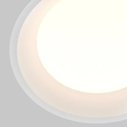 Светильник точечный LED Okno DL055-24W3-4-6K-W Maytoni белый на 1 лампу, основание белое в стиле современный фото 3