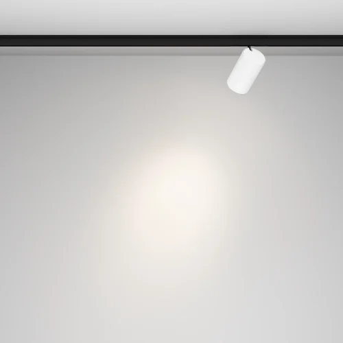 Трековый светильник Focus Led 4000К 5Вт 36° Magnetic track system Levity TR187-1-5W4K-M-BW Maytoni белый для шинопроводов серии Magnetic track system Levity белый чёрный фото 6