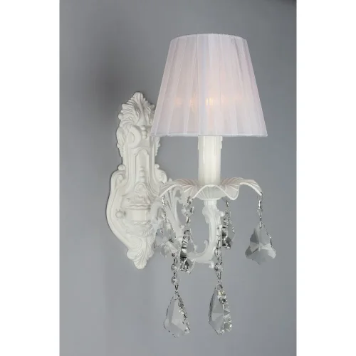 Бра Catanzaro OML-30801-01 Omnilux белый на 1 лампу, основание белое в стиле классический фото 2