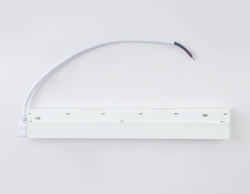 Блок питания внутренний с вводом питания для шинопровода 200W Magnetic GL3652 Ambrella light белый в стиле  для светильников серии Magnetic встраиваемый накладной магнитный фото 3