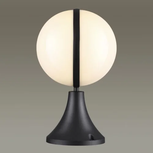 Парковый светильник Lomeo 4832/1A Odeon Light уличный IP44 чёрный 1 лампа, плафон белый в стиле современный E27