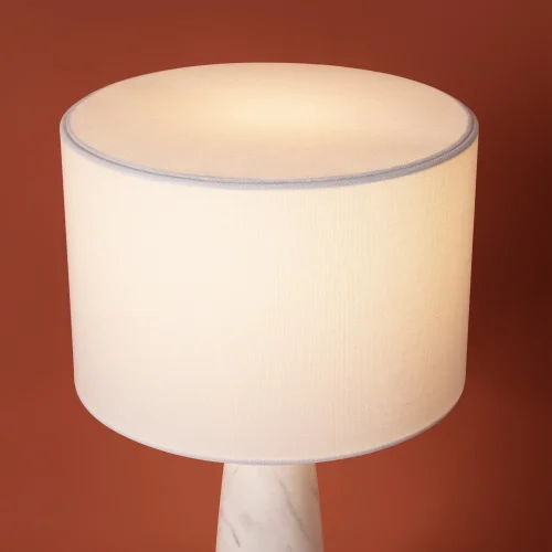 Настольная лампа MarmoLatte FR2054TL-01BS3 Freya белая на 1 лампу, основание белое мрамор металл в стиле классический кантри фото 9 Настольная лампа MarmoLatte FR2054TL-01BS3 Freya белая на 1 лампу, основание белое мрамор металл в стиле классический кантри фото 9