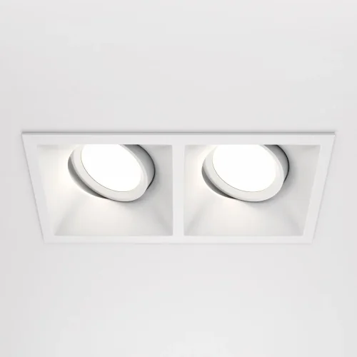 Светильник точечный Dot DL029-2-02W Maytoni белый 2 лампы, основание белое в стиле современный хай-тек  фото 4