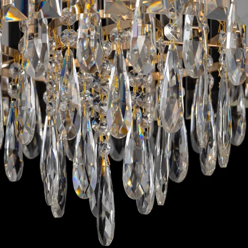 Люстра потолочная хрустальная Leonna CL320162 Citilux прозрачная на 6 ламп, основание золотое в стиле классический современный фото 5 Люстра потолочная хрустальная Leonna CL320162 Citilux прозрачная на 6 ламп, основание золотое в стиле классический современный фото 5